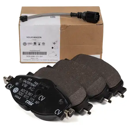 ORIGINAL Audi Seat Skoda VW Bremsbel&auml;ge Bremsbelagsatz + Sensor vorne 8V0698151B