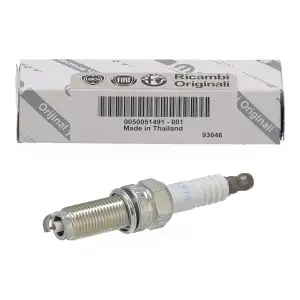 1x ORIGINAL Alfa Romeo spark plug Giulia 952 Stelvio 949 2.0 200/280 hp 50051491