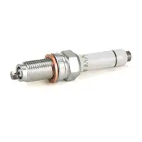 ORIGINAL AUDI filter set + 4x spark plugs + 5L 0W30 engine oil A3 (8V) Q2 (GA) 1.4 TFSI